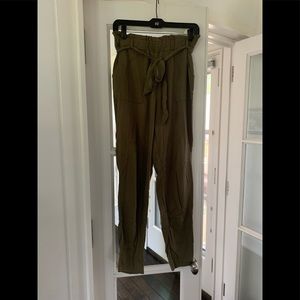 Army green paper bag pants